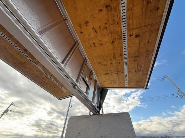 いすゞ ウイング車 ギガ|中古トラックの販売・買取・査定のアイナビ