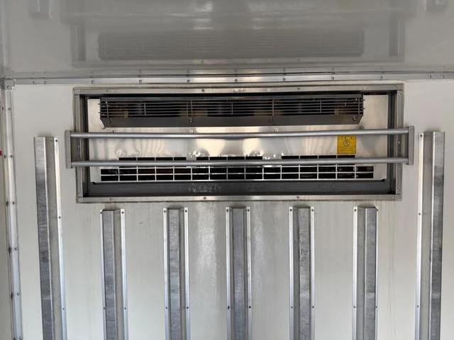 日野 デュトロ|中古トラックの販売・買取・査定のアイナビ