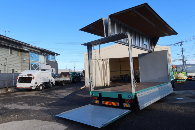 ワイドベッド付き62ボディー 跳ね上げゲート付|中古トラックの販売・買取・査定のアイナビ