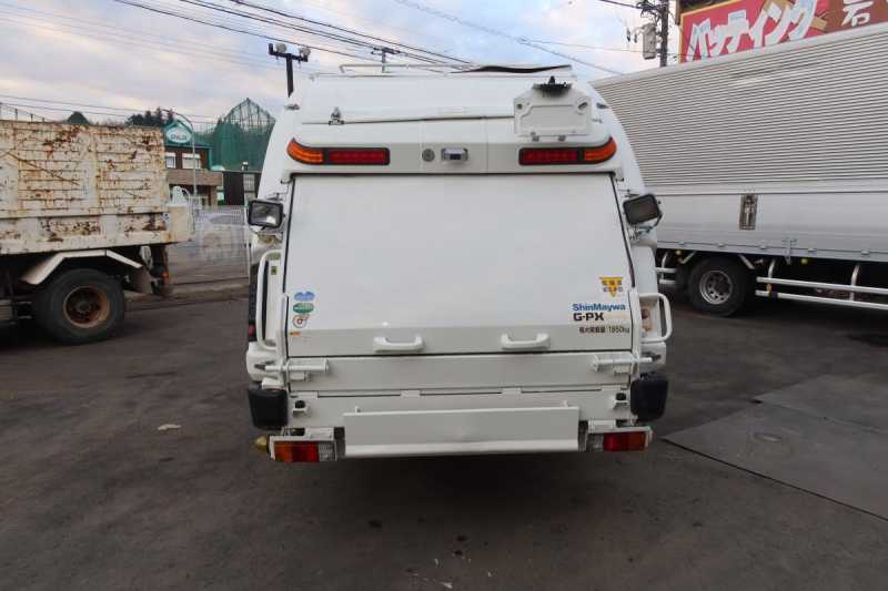 標準幅 プレス式パッカー車 新明和製5.4立米 AT車|中古トラックの販売・買取・査定のアイナビ