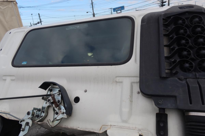 プレス式パッカー車 新明和製8.2立米 積載1600kg|中古トラックの販売・買取・査定のアイナビ