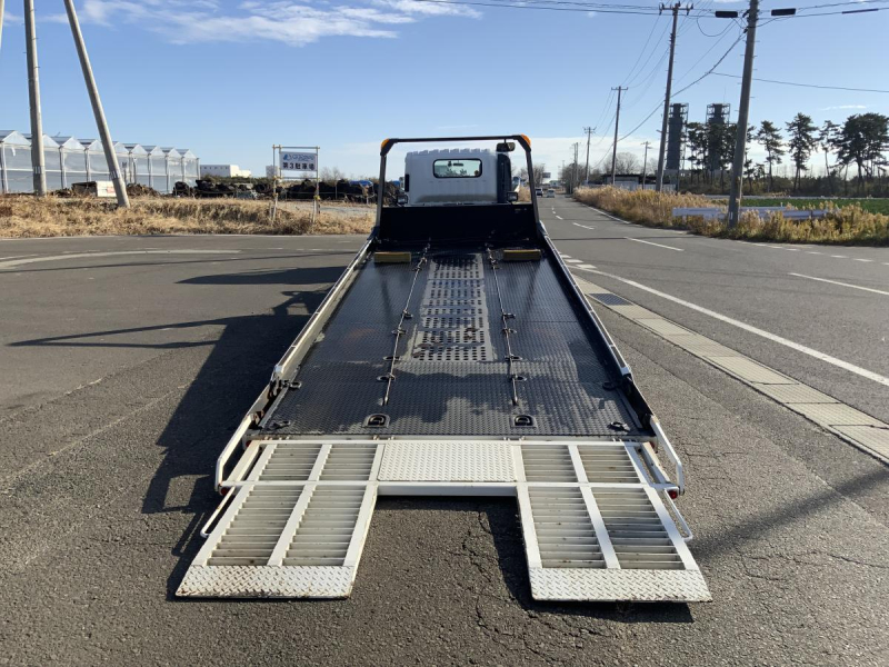 R8年12月車検付⭐️R1エルフ ローダー 積載3tNEO56MT⭐️|中古トラックの販売・買取・査定のアイナビ