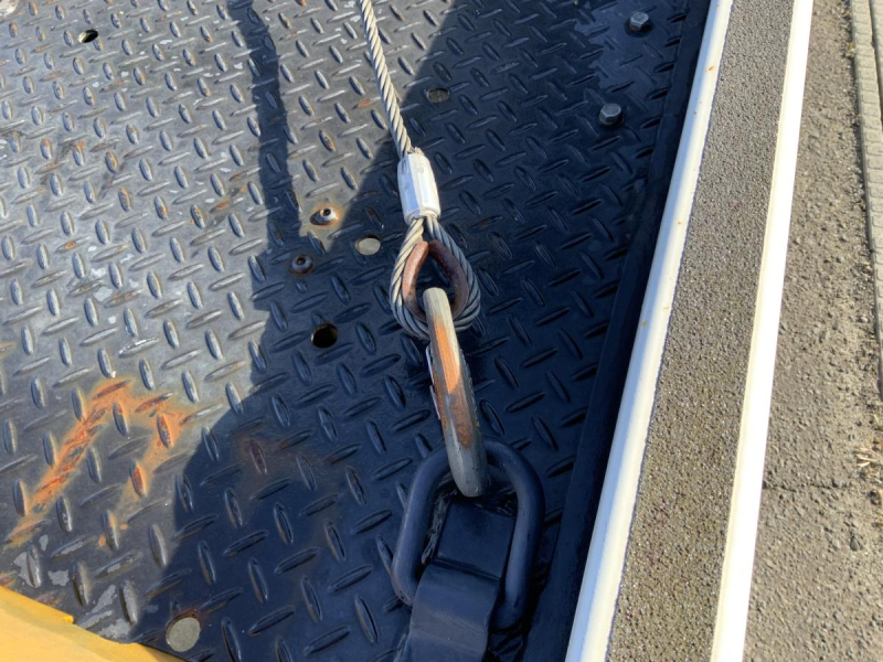 R8年12月車検付⭐️R1エルフ ローダー 積載3tNEO56MT⭐️|中古トラックの販売・買取・査定のアイナビ