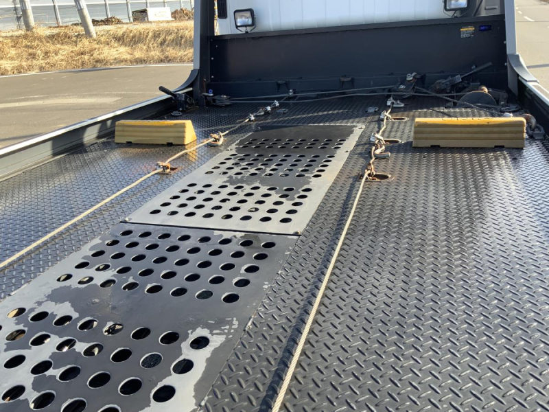 R8年12月車検付⭐️R1エルフ ローダー 積載3tNEO56MT⭐️|中古トラックの販売・買取・査定のアイナビ