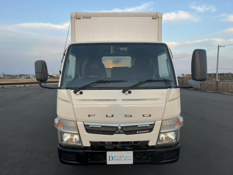 平成28年キャンターパネルバン4WD準中型AT限定可|中古トラックの販売・買取・査定のアイナビ