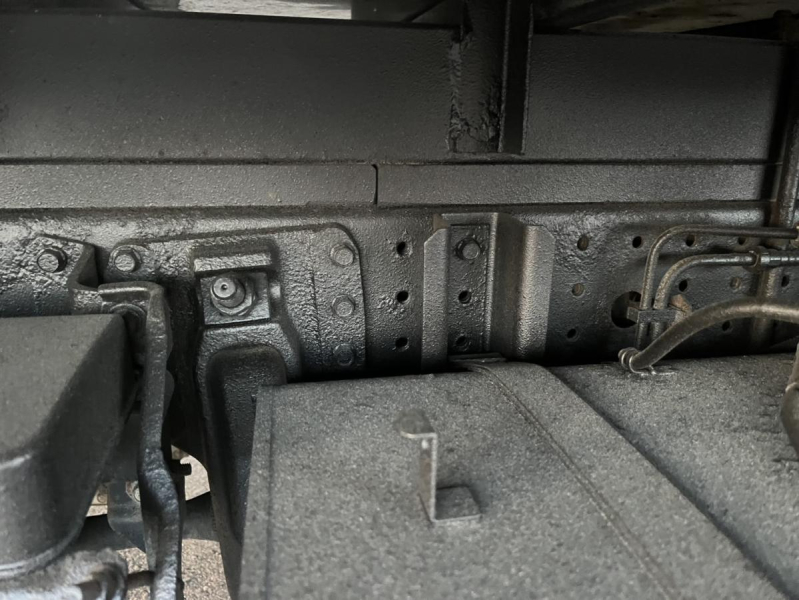 平成28年キャンターパネルバン4WD準中型AT限定可|中古トラックの販売・買取・査定のアイナビ