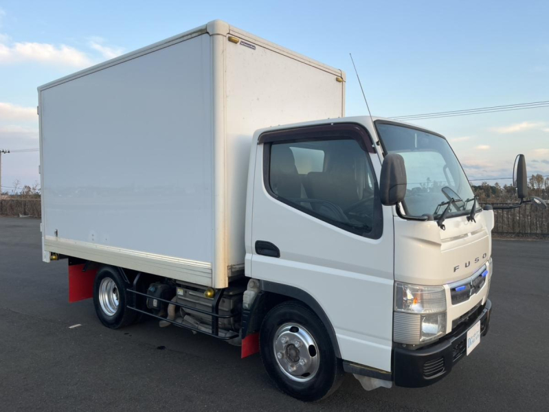 平成28年キャンターパネルバン4WD準中型AT限定可|中古トラックの販売・買取・査定のアイナビ