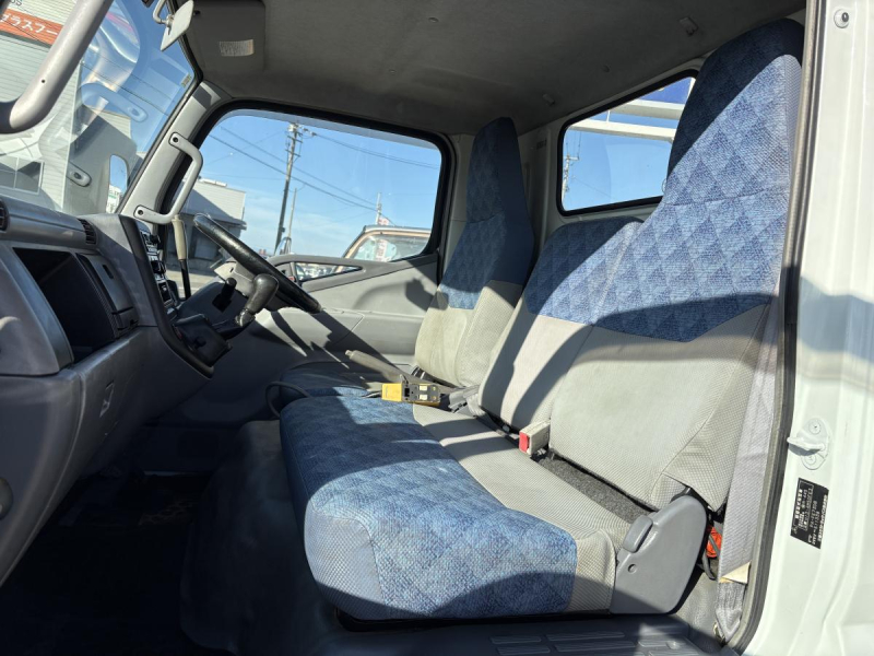 H17キャンター 脱着装置付きコンテナ車|中古トラックの販売・買取・査定のアイナビ