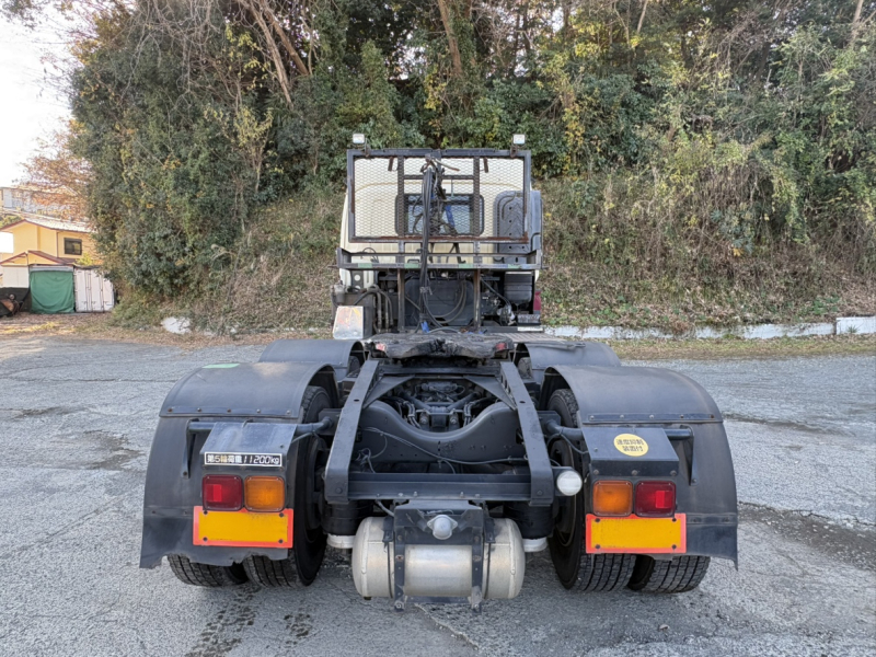 H20年式、ギガ、ハイルーフトラクタ PTO付|中古トラックの販売・買取・査定のアイナビ