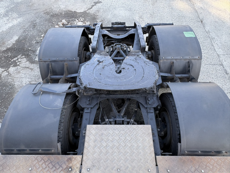 H20年式、ギガ、ハイルーフトラクタ PTO付|中古トラックの販売・買取・査定のアイナビ