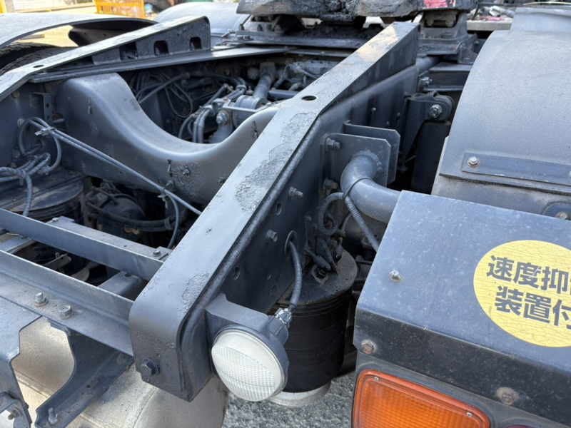 H20年式、ギガ、ハイルーフトラクタ PTO付|中古トラックの販売・買取・査定のアイナビ