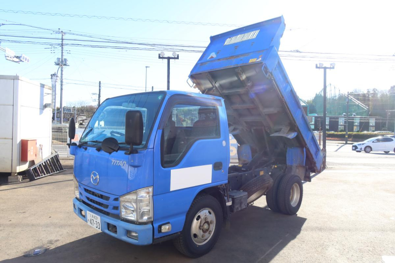 タイタン 高床ダンプ 積載3000kg|中古トラックの販売・買取・査定のアイナビ