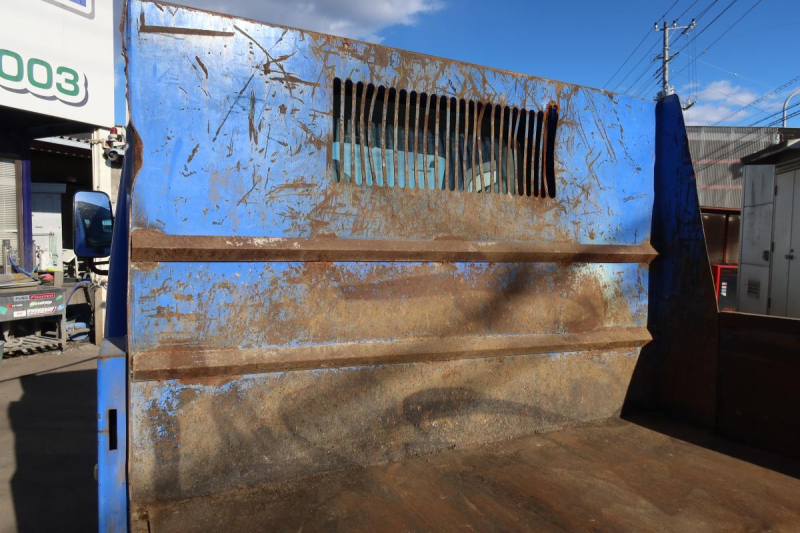 タイタン 高床ダンプ 積載3000kg|中古トラックの販売・買取・査定のアイナビ