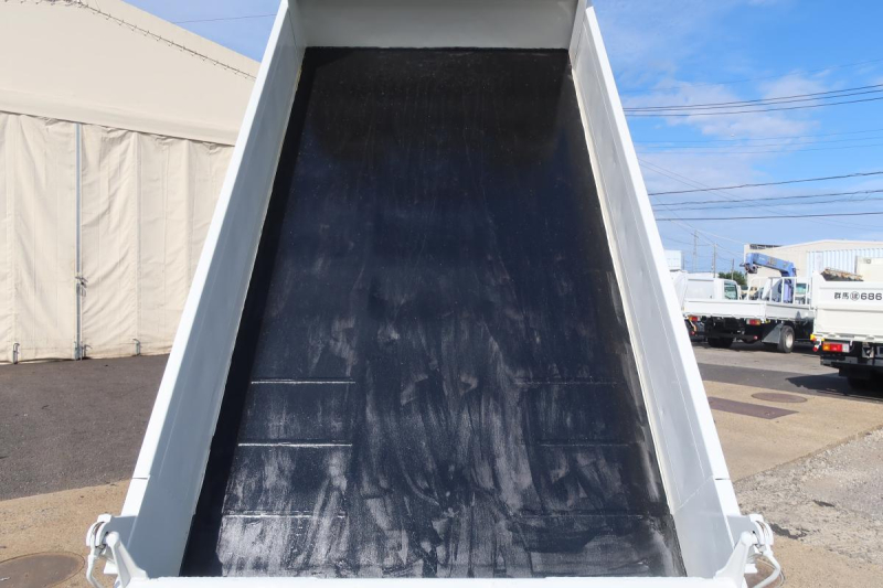 標準幅 ローダーダンプ 積載3000kg 4ナンバー 新明和製|中古トラックの販売・買取・査定のアイナビ