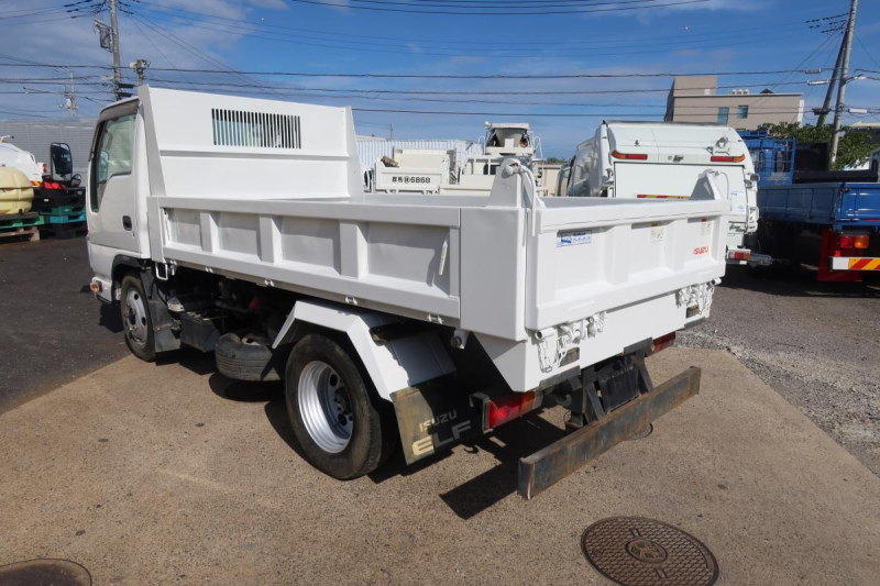 標準幅 ローダーダンプ 積載3000kg 4ナンバー 新明和製|中古トラックの販売・買取・査定のアイナビ