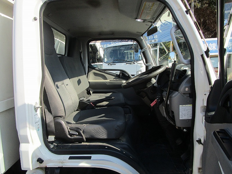 2t 土砂ダンプ 全低床|中古トラックの販売・買取・査定のアイナビ