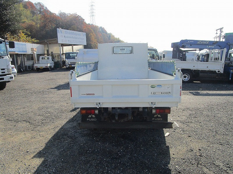 2t 土砂ダンプ 全低床|中古トラックの販売・買取・査定のアイナビ