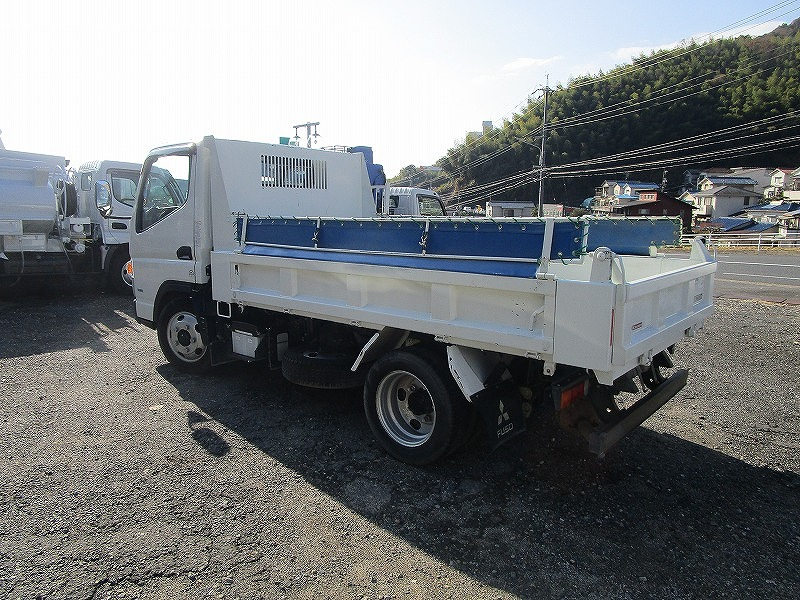 2t 土砂ダンプ 全低床|中古トラックの販売・買取・査定のアイナビ