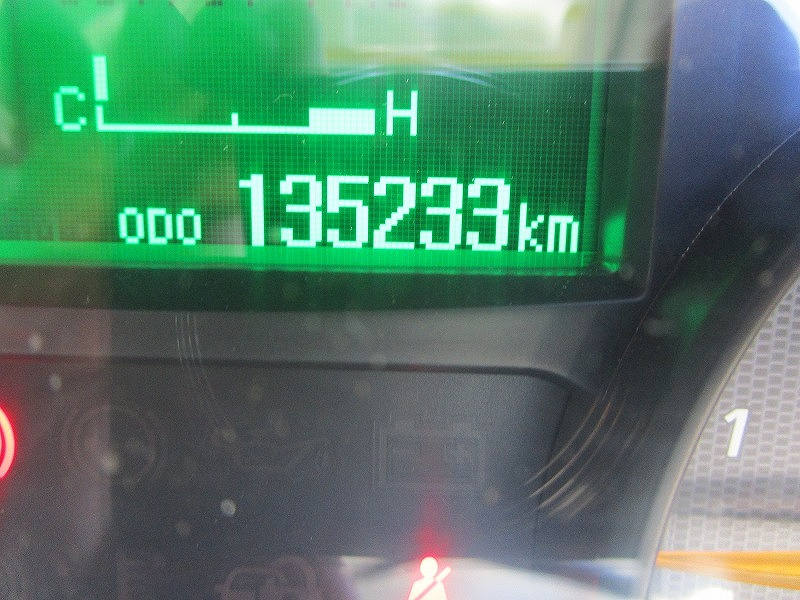 2t 土砂ダンプ 全低床|中古トラックの販売・買取・査定のアイナビ