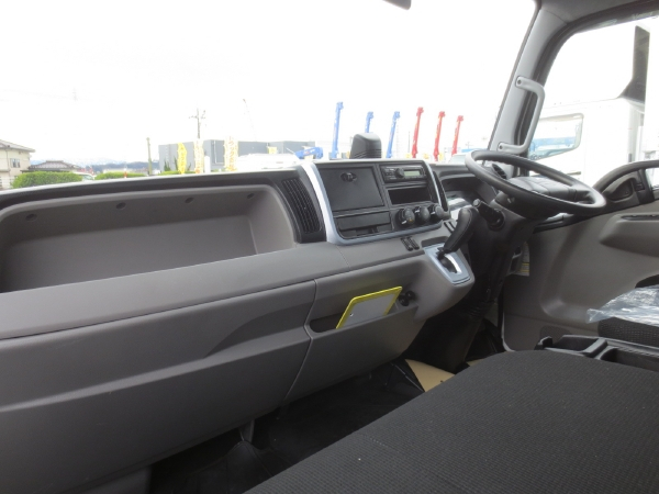 三菱キャンターワイドロング平ゲート付|中古トラックの販売・買取・査定のアイナビ