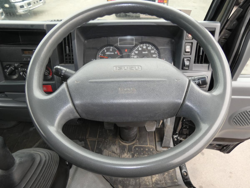 H23 1.5t パネルバン 4WDマニュアル|中古トラックの販売・買取・査定のアイナビ