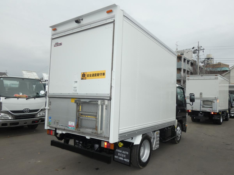 H23 1.5t パネルバン 4WDマニュアル|中古トラックの販売・買取・査定のアイナビ