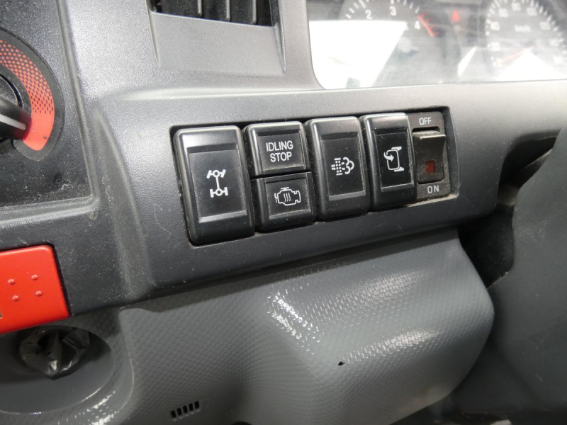 H23 1.5t パネルバン 4WDマニュアル|中古トラックの販売・買取・査定のアイナビ