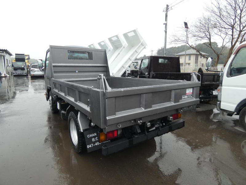 H23　2トン マニュアル ダンプ|中古トラックの販売・買取・査定のアイナビ