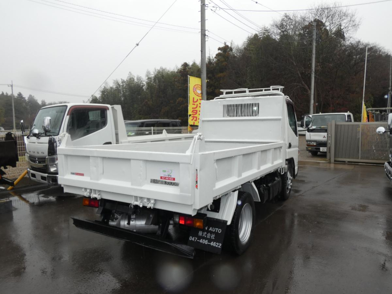 H25　3トン マニュアル ダンプ|中古トラックの販売・買取・査定のアイナビ