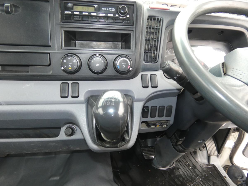 H25　3トン マニュアル ダンプ|中古トラックの販売・買取・査定のアイナビ