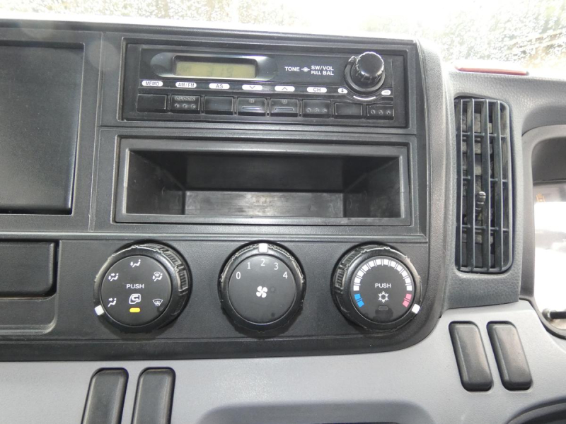 H25　3トン マニュアル ダンプ|中古トラックの販売・買取・査定のアイナビ