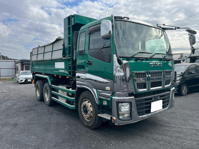 【400馬力×8速MT×極東ボディ】いすゞ/ギガ|中古トラックの販売・買取・査定のアイナビ