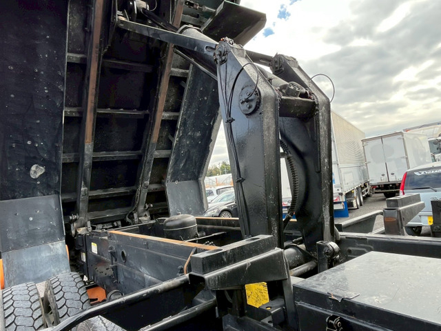 【400馬力×8速MT×極東ボディ】いすゞ/ギガ|中古トラックの販売・買取・査定のアイナビ