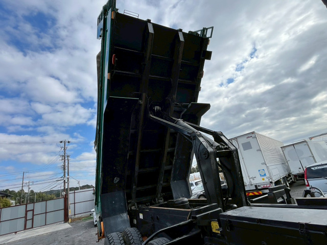 【400馬力×8速MT×極東ボディ】いすゞ/ギガ|中古トラックの販売・買取・査定のアイナビ