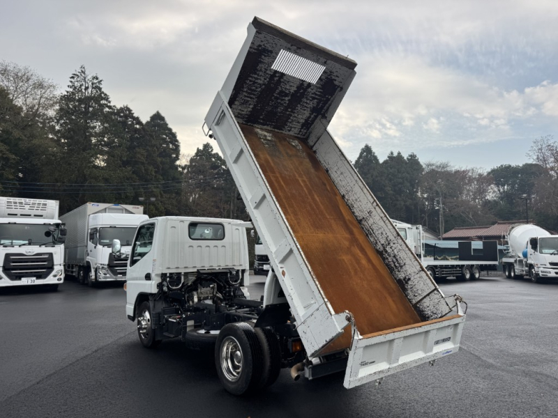 強化ダンプ キャンターOEM 10尺 3t4ナンバー|中古トラックの販売・買取・査定のアイナビ