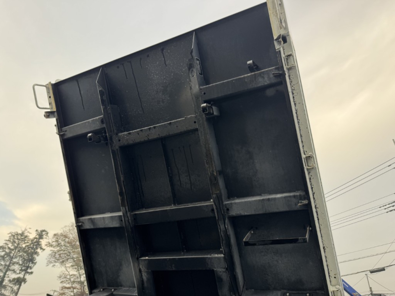 強化ダンプ キャンターOEM 10尺 3t4ナンバー|中古トラックの販売・買取・査定のアイナビ