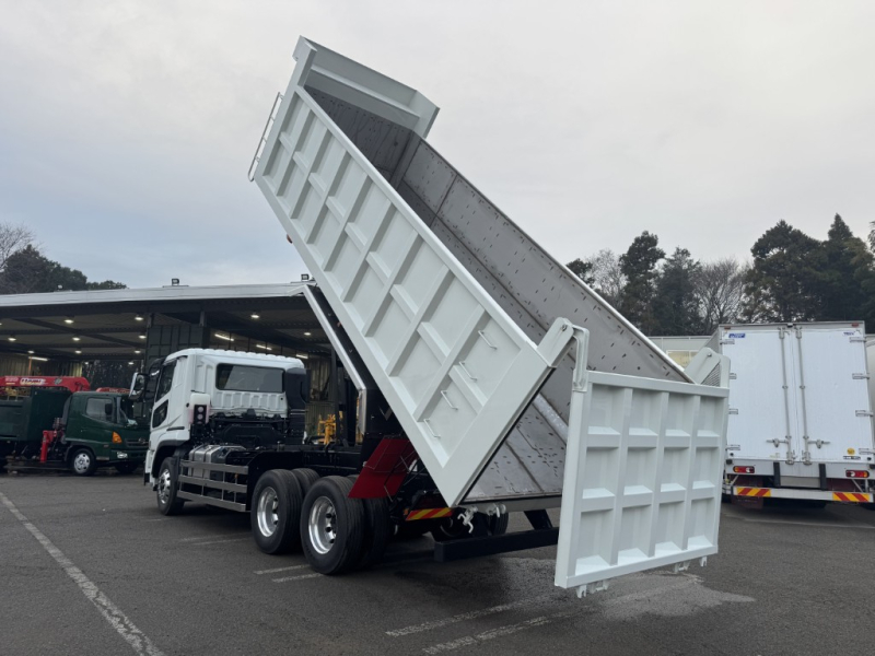 2デフ未使用車新明和21立米オールステンレス水密|中古トラックの販売・買取・査定のアイナビ