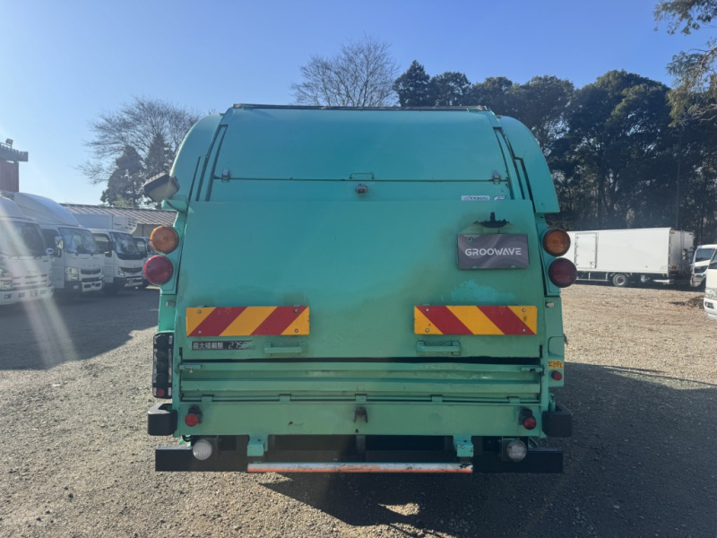 ワイドプレス式極東開発8.3立米連続スイッチ|中古トラックの販売・買取・査定のアイナビ