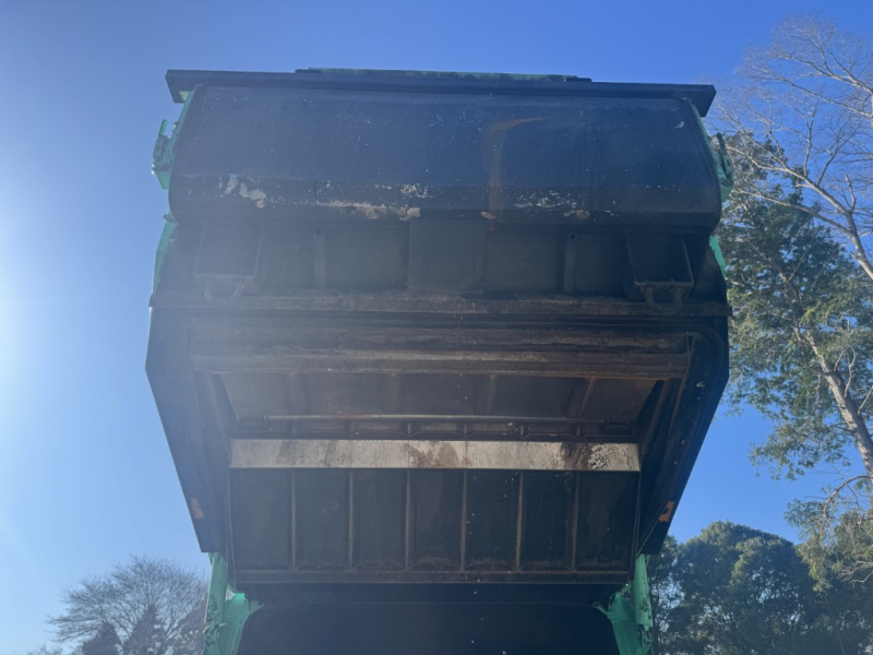 ワイドプレス式極東開発8.3立米連続スイッチ|中古トラックの販売・買取・査定のアイナビ