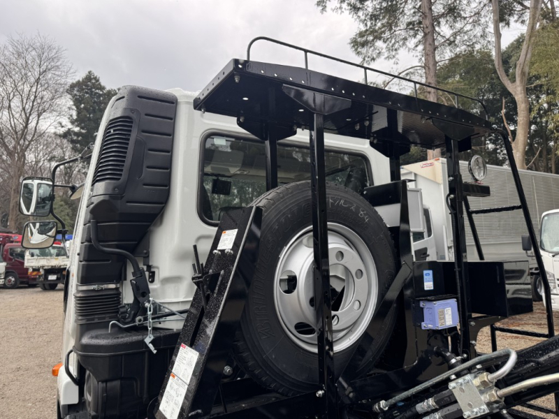 フックロール極東開発JM04-55-Dラジコン未使用車|中古トラックの販売・買取・査定のアイナビ