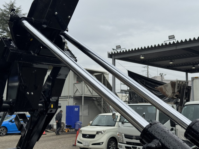 フックロール極東開発JM04-55-Dラジコン未使用車|中古トラックの販売・買取・査定のアイナビ