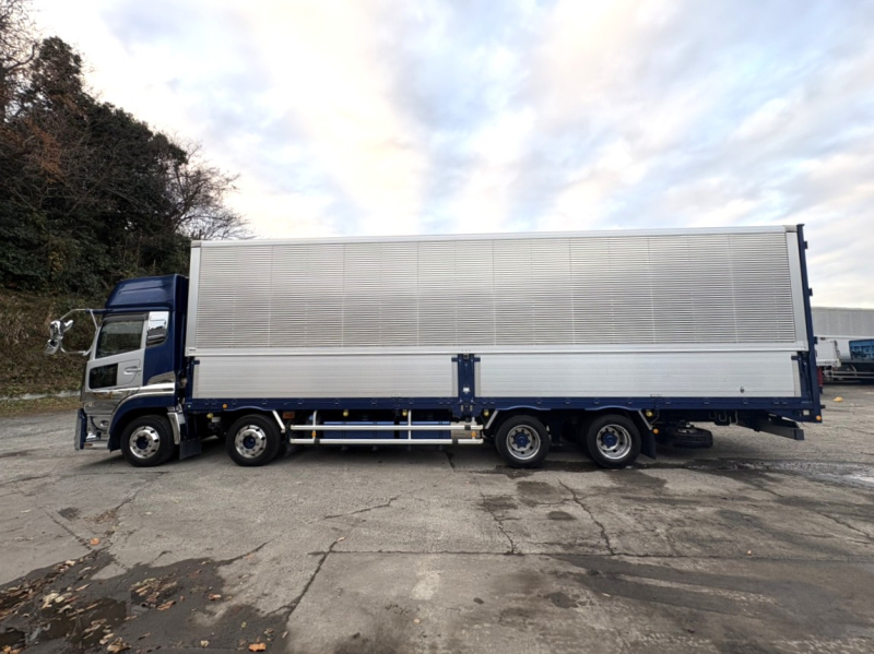 R2年式、クオン、アルミウィング、車検付|中古トラックの販売・買取・査定のアイナビ