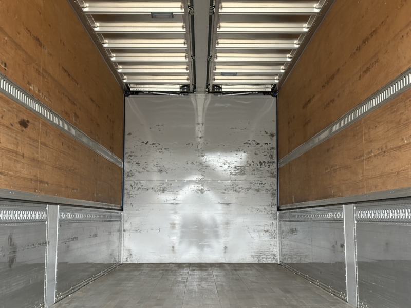 R2年式、クオン、アルミウィング、車検付|中古トラックの販売・買取・査定のアイナビ