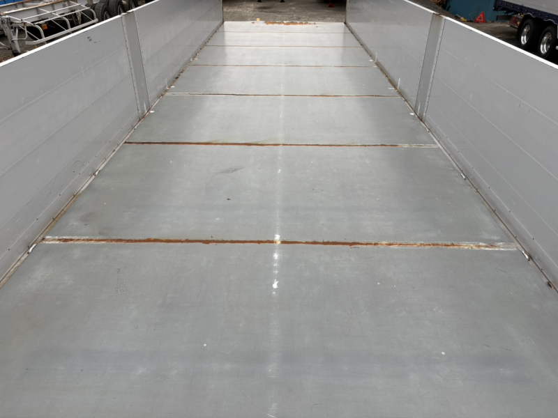 H20年式、プロフィア、アルミヒラ、車検付|中古トラックの販売・買取・査定のアイナビ