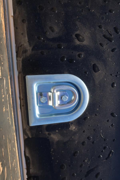 エルフ 標準ロング平ボディー 積載3000kg|中古トラックの販売・買取・査定のアイナビ