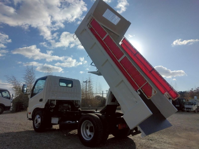 H26年 日野 デュトロ3t低床強化ダンプ・Lゲート No.1038|中古トラックの販売・買取・査定のアイナビ