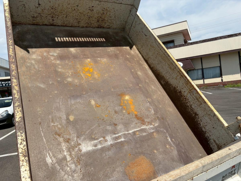 4WD多目的ダンプPTO土砂禁パワステエアコン|中古トラックの販売・買取・査定のアイナビ