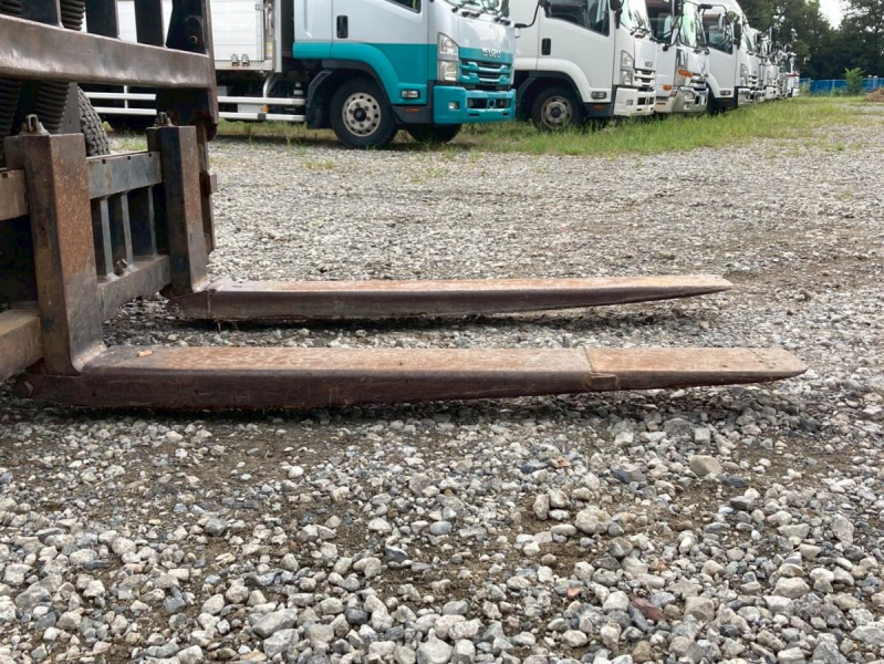 TCM フォークリフト 荷重2900kg MT 揚高3.5m|中古トラックの販売・買取・査定のアイナビ