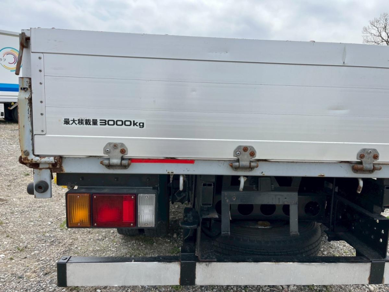 アルミブロック簡易クレーン古河ユニック3トン積載|中古トラックの販売・買取・査定のアイナビ