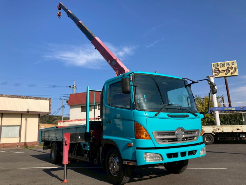 4段クレーンラジコン付古河ユニック5600ボディ標準幅|中古トラックの販売・買取・査定のアイナビ